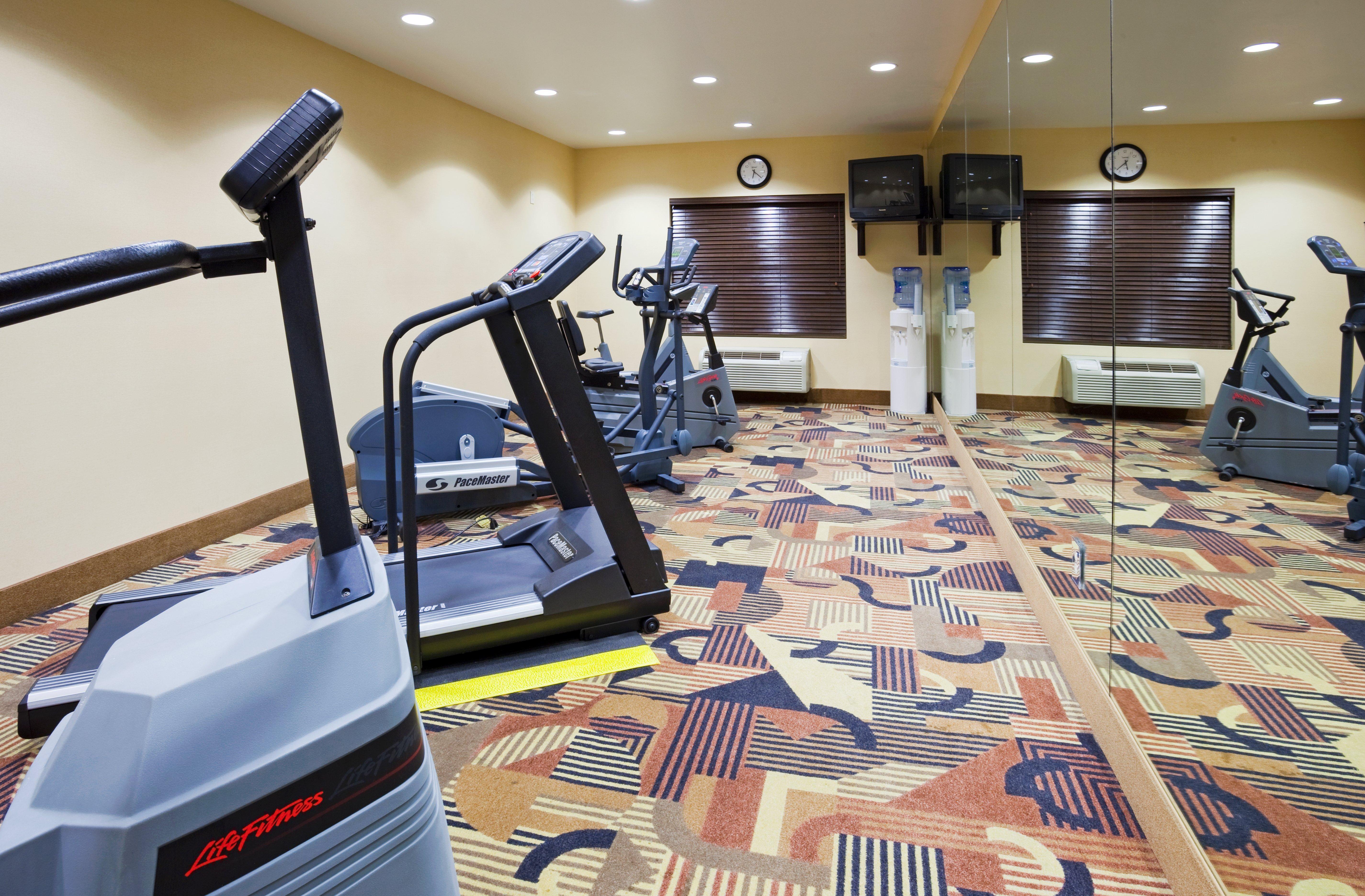 Holiday Inn Express Hotel & Suites Sioux Falls-Brandon By Ihg Exterior foto