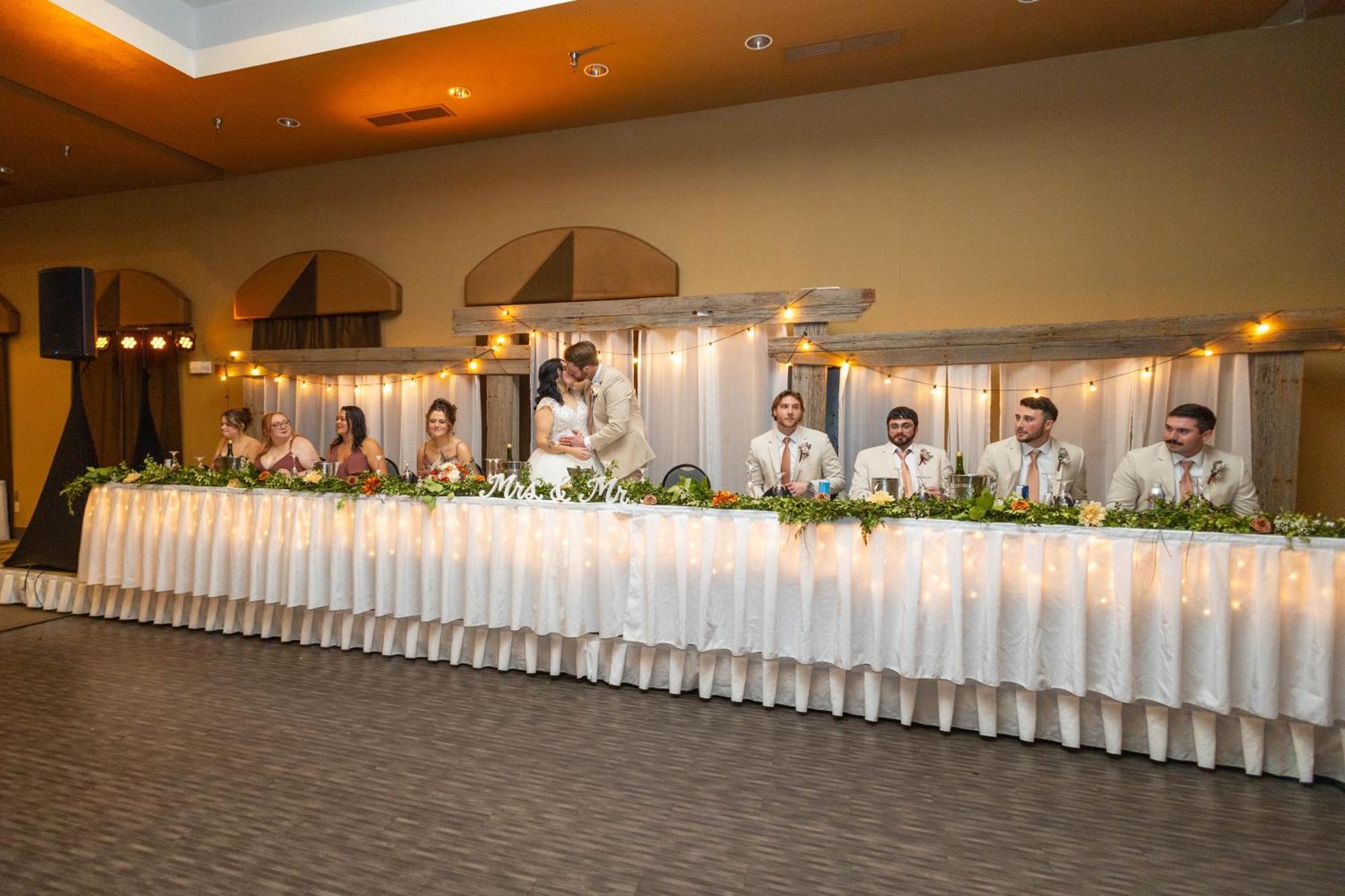 Holiday Inn Express Hotel & Suites Sioux Falls-Brandon By Ihg Exterior foto